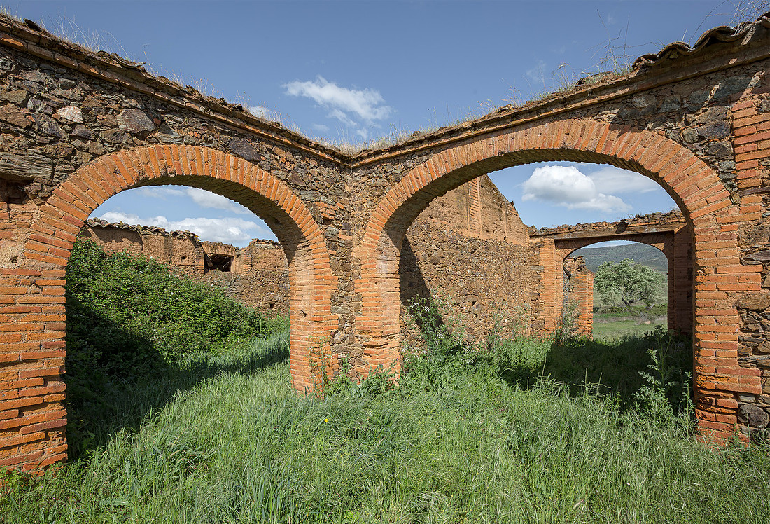 Abandoned farm, Cortijo abandonado, Exstremadura, España 2019