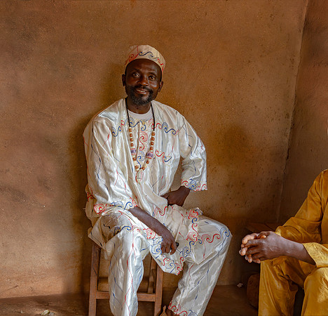 Participant at an in memoriam ceremony, Big Babanki, Cameroon 2017, MG_2812 def rec X