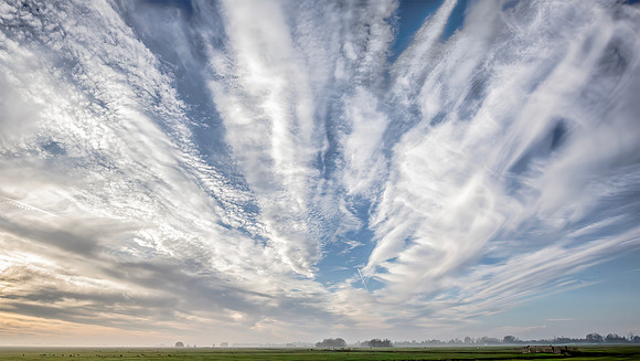 Wolkenlucht boven Polder Teckop. Cloudscape over Polder Teckop, Kockengen 2016