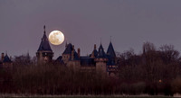 De volle maan boven Kasteel De Haar, Haarzuilens 18-03-2022, S1A6158 def rec X II