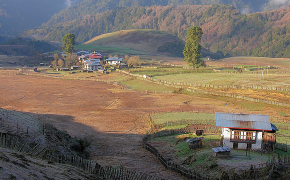 Sengor village, Bhutan 2005