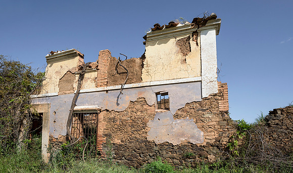 Spain, abandoned farm, Logrosan 2019