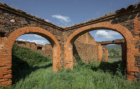 Spain, abandoned farm, Logrosan 2019