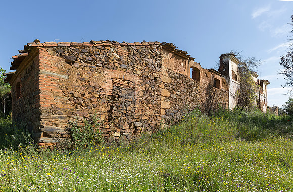 Abandoned farm, Cortijo abandonado, Exstremadura, España 2019