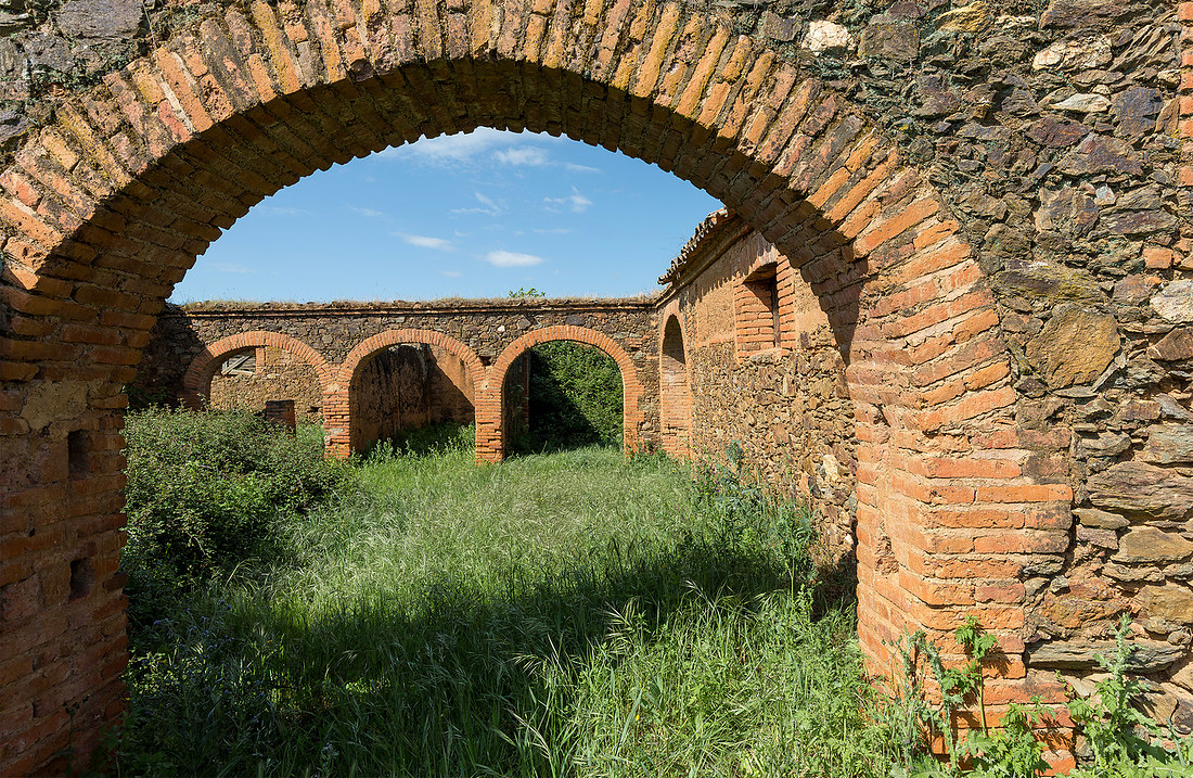 Abandoned farm, Cortijo abandonado, Exstremadura, España 2019