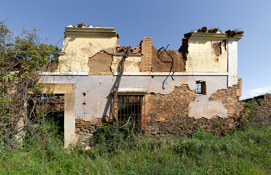 Abandoned farm, Cortijo abandonado, Exstremadura, España 2019