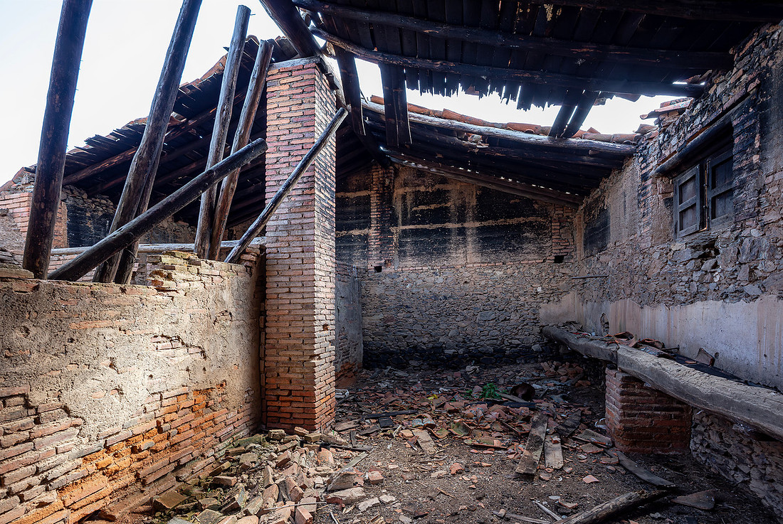 Abandoned farm, Cortijo abandonado, Exstremadura, España 2019